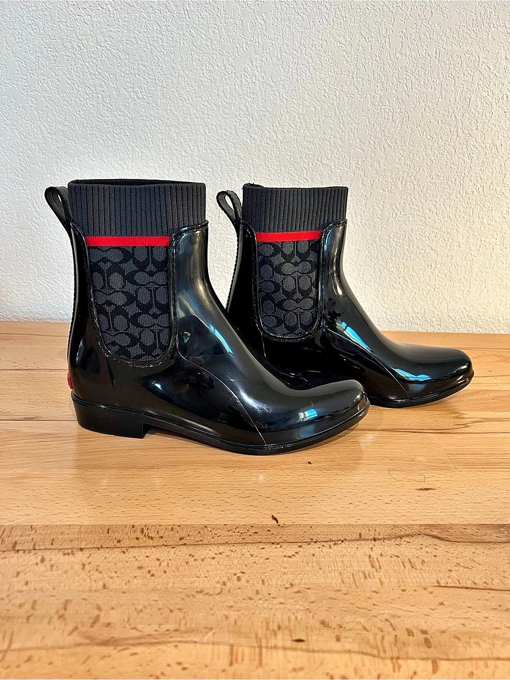 Coach Rivington Signature Black Rain Boots US 7B
